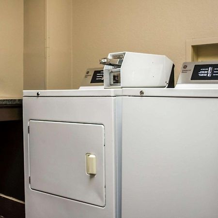 Comfort Suites Clearwater - Dunedin Екстериор снимка