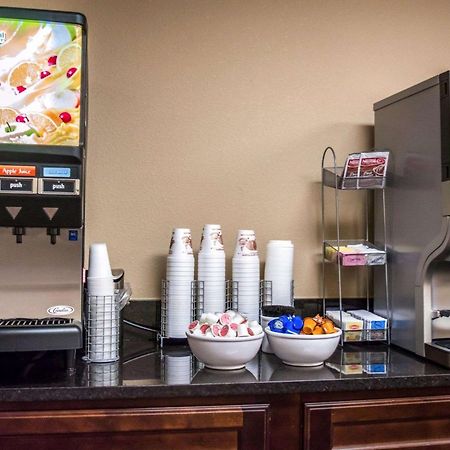 Comfort Suites Clearwater - Dunedin Екстериор снимка