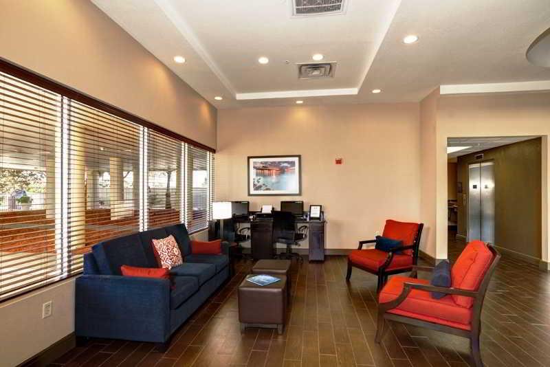 Comfort Suites Clearwater - Dunedin Екстериор снимка