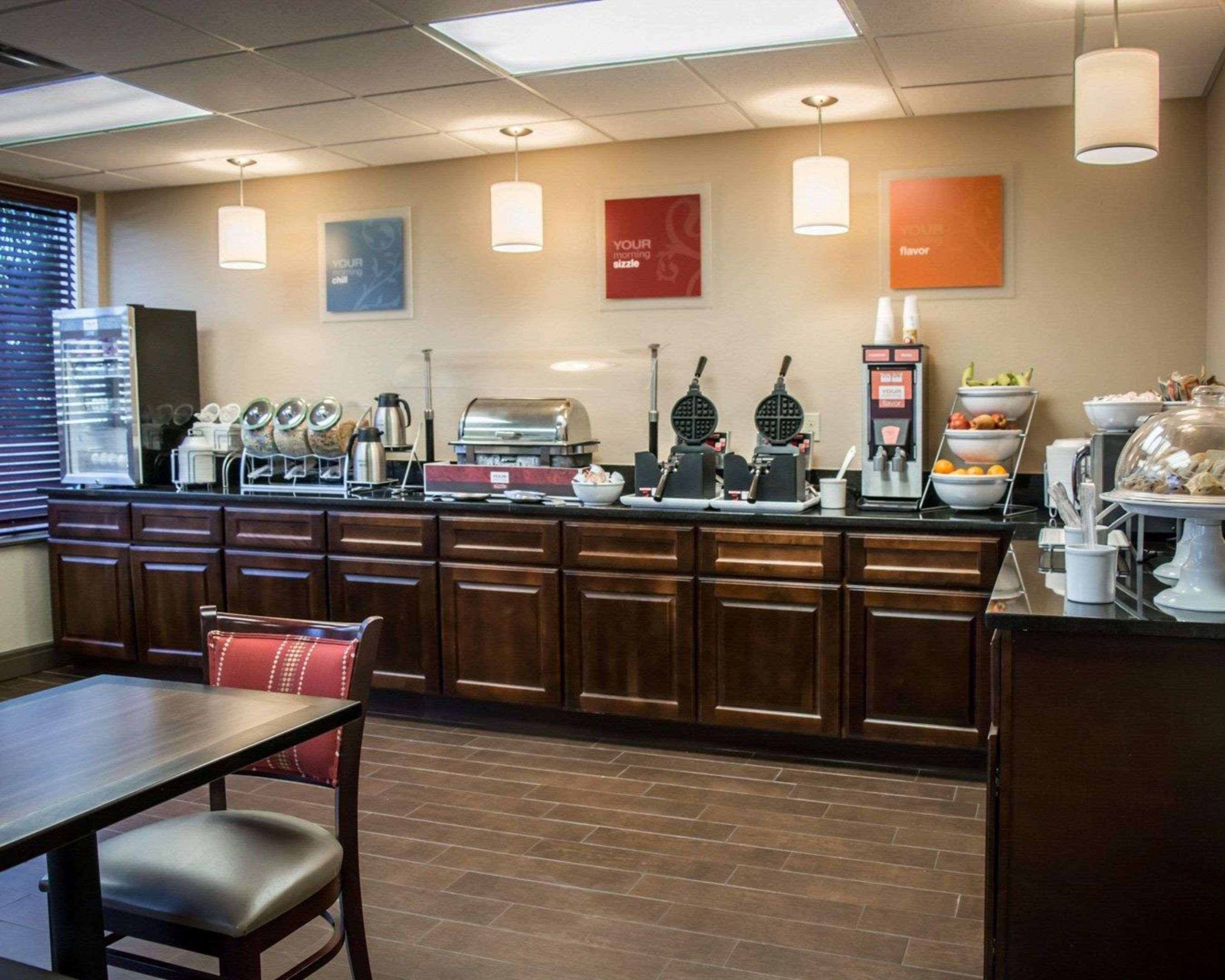 Comfort Suites Clearwater - Dunedin Екстериор снимка