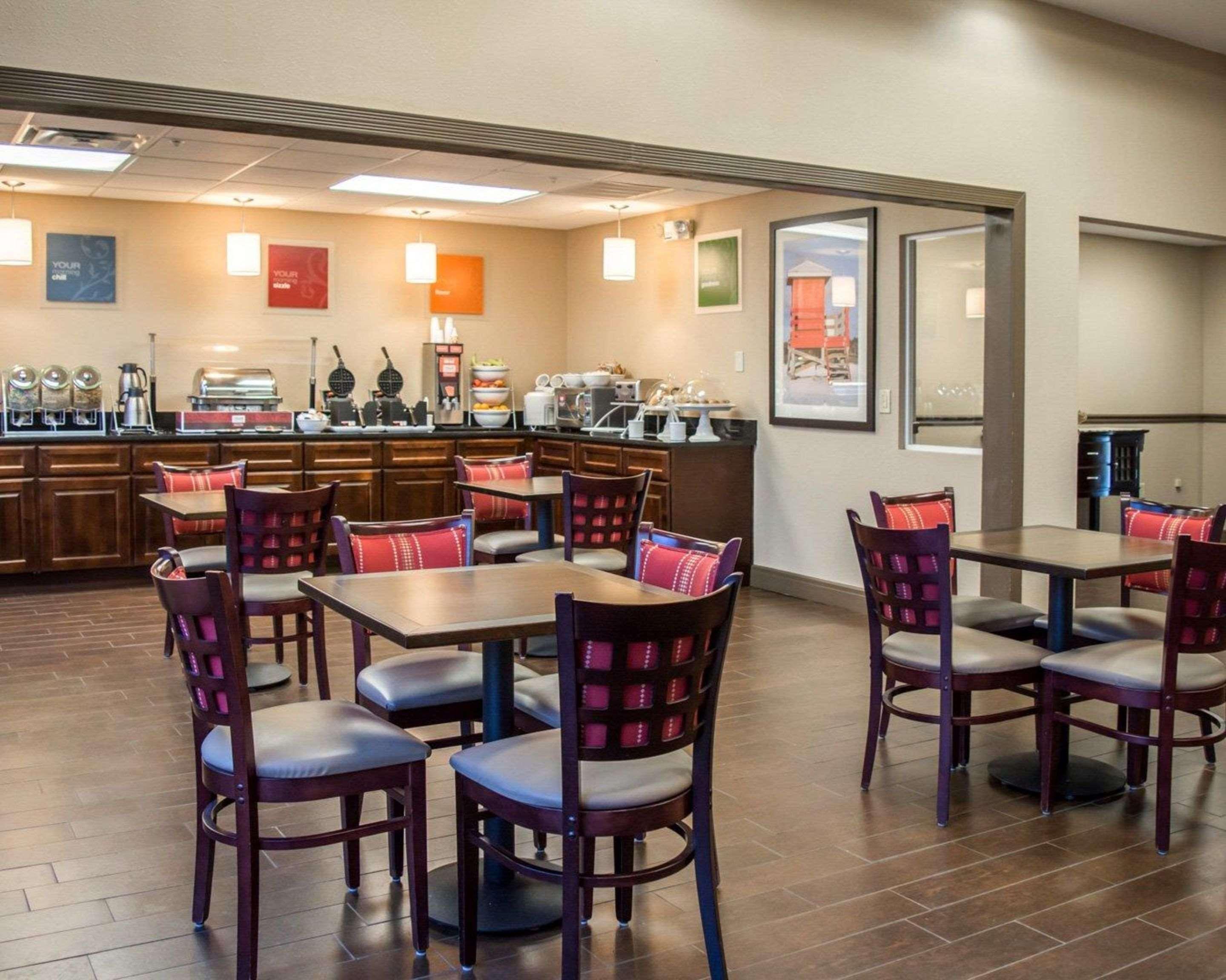 Comfort Suites Clearwater - Dunedin Екстериор снимка