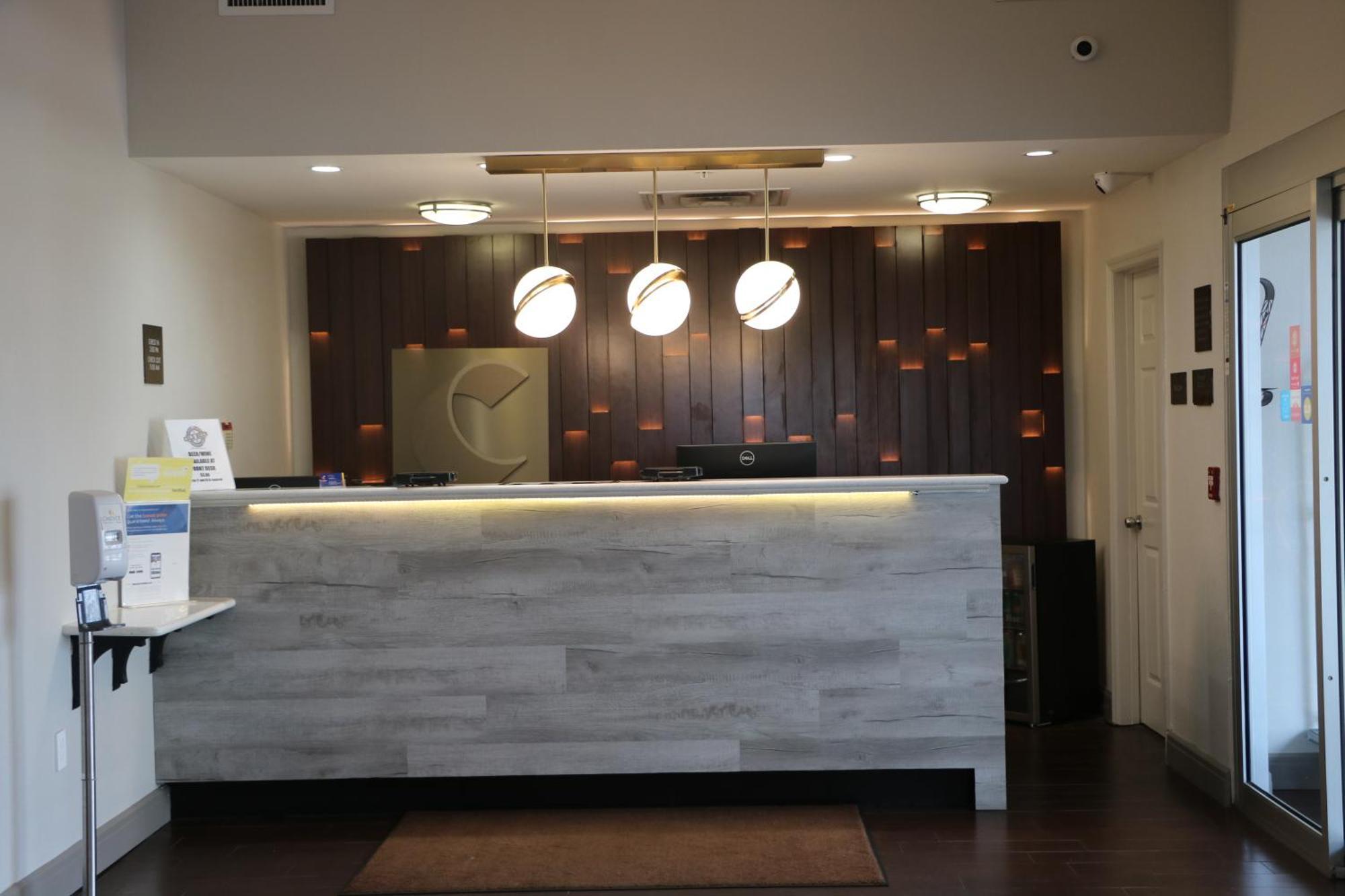 Comfort Suites Clearwater - Dunedin Екстериор снимка