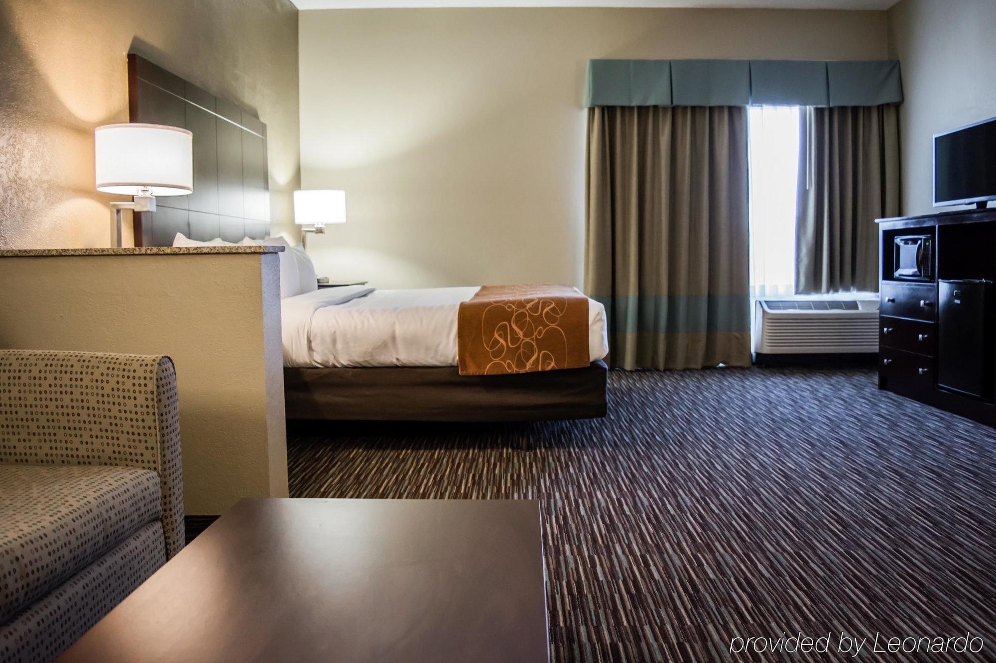 Comfort Suites Clearwater - Dunedin Екстериор снимка