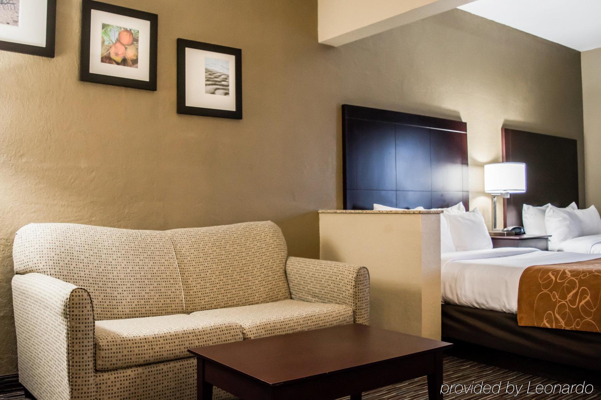 Comfort Suites Clearwater - Dunedin Екстериор снимка