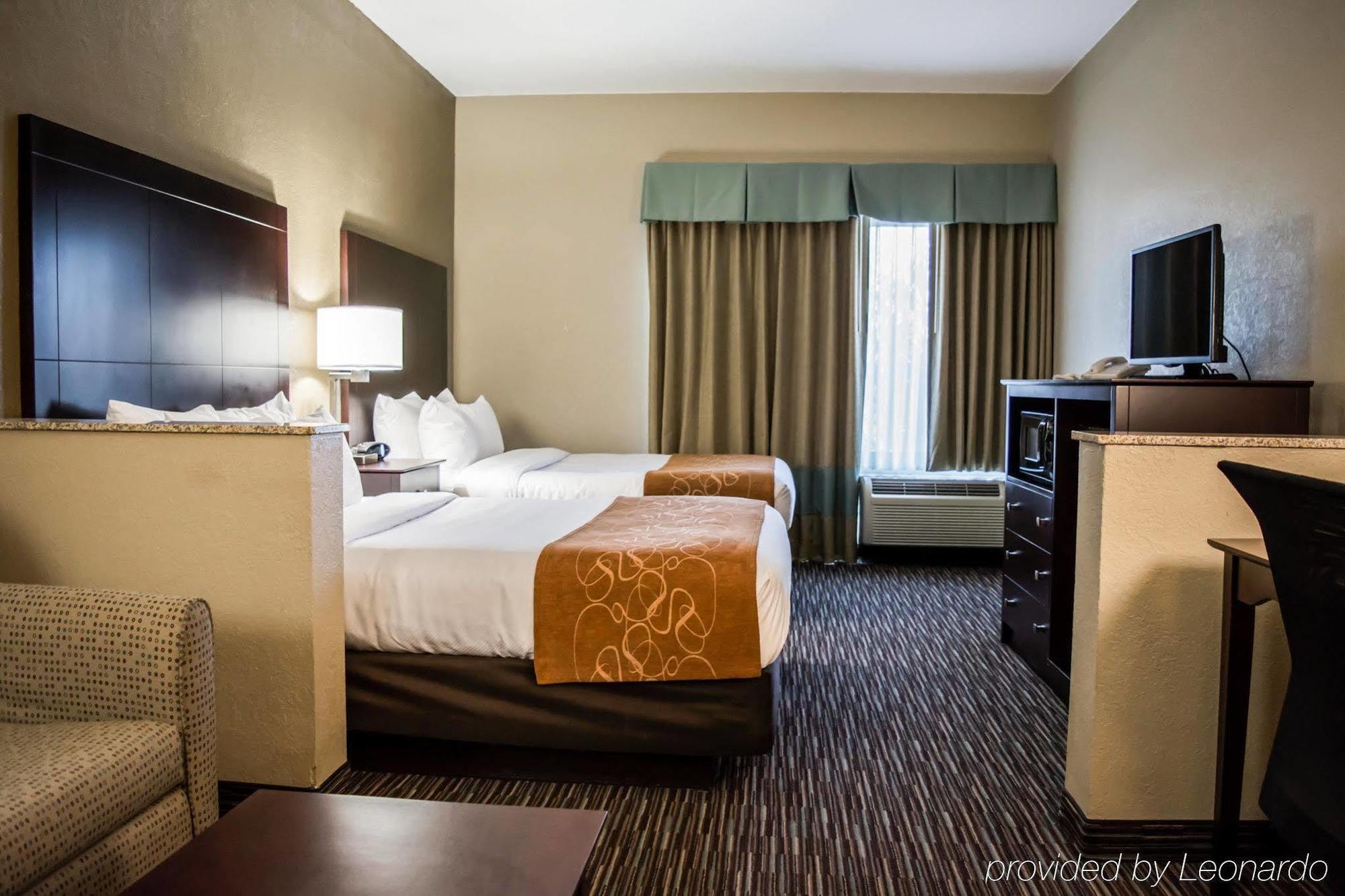 Comfort Suites Clearwater - Dunedin Екстериор снимка
